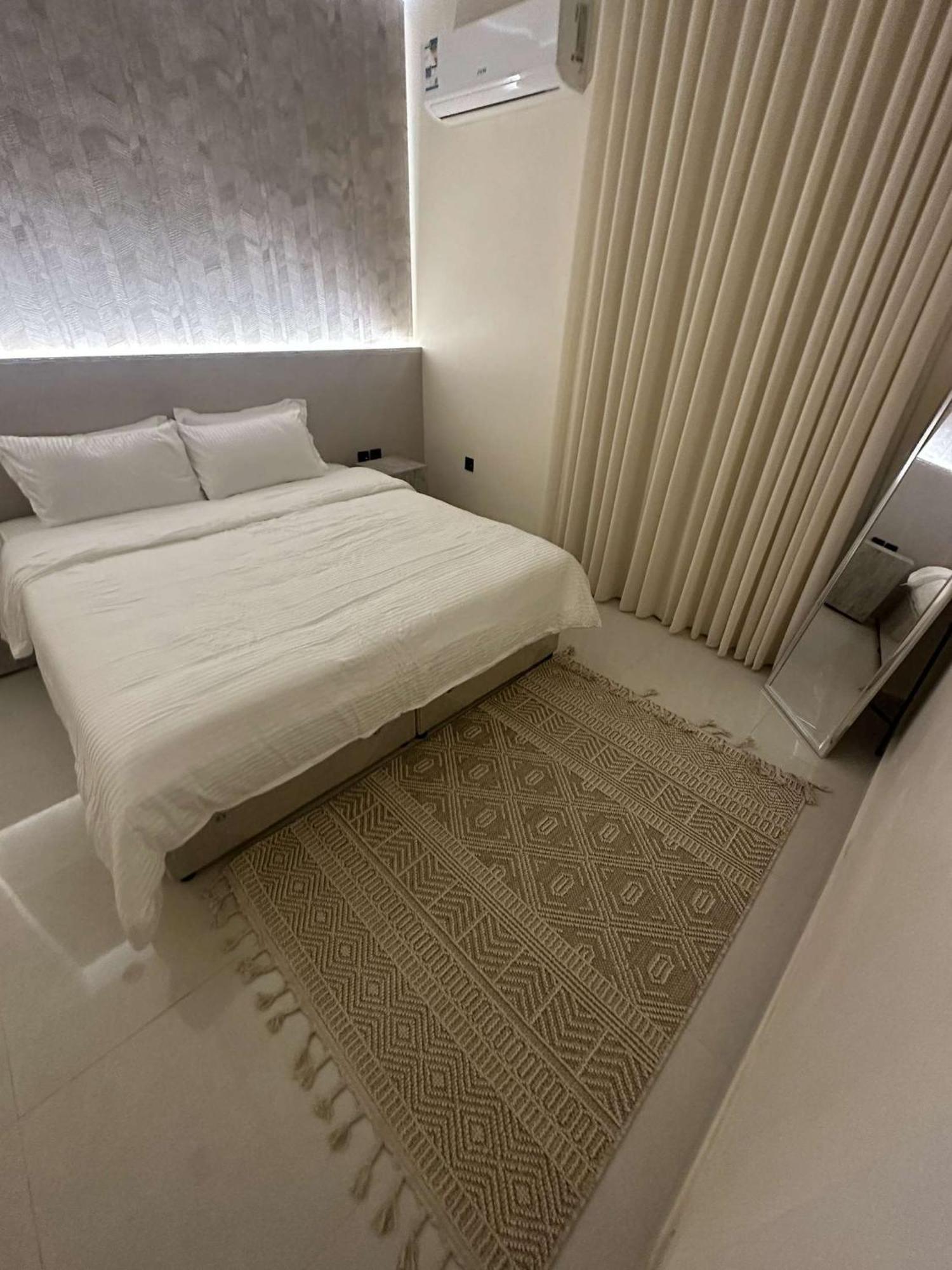 واسعة غرفة نوم وصالة في الصحافة دخول ذاتي A Cozy One Bedroom In Alsahafa With Self Entry *